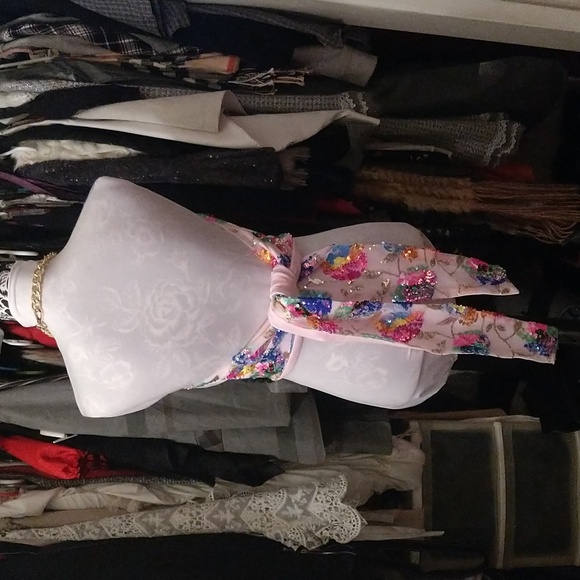 Colorful Sequin Wrap, Scarf top, Chain Halter. - Picture 8 of 8